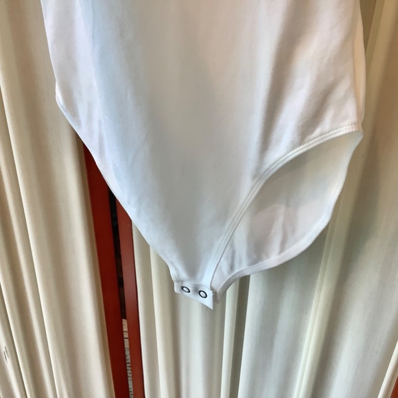 Express NWT White Cami Bodysuit Size Small - Picture 6 of 6